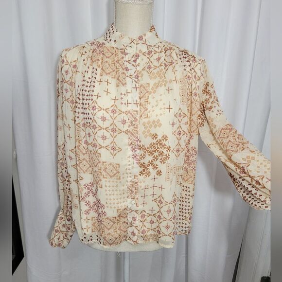 Fate Button Up blouse tan/cream Long Sleeve Sz Small - Picture 6 of 11